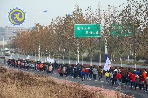 重溫書記考察路線   開展“創(chuàng)客?毅行”活動(圖1)