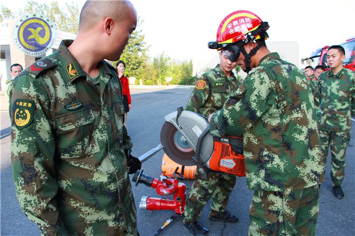  軍民魚(yú)水情，歡樂(lè)慶佳節(jié)(圖3)